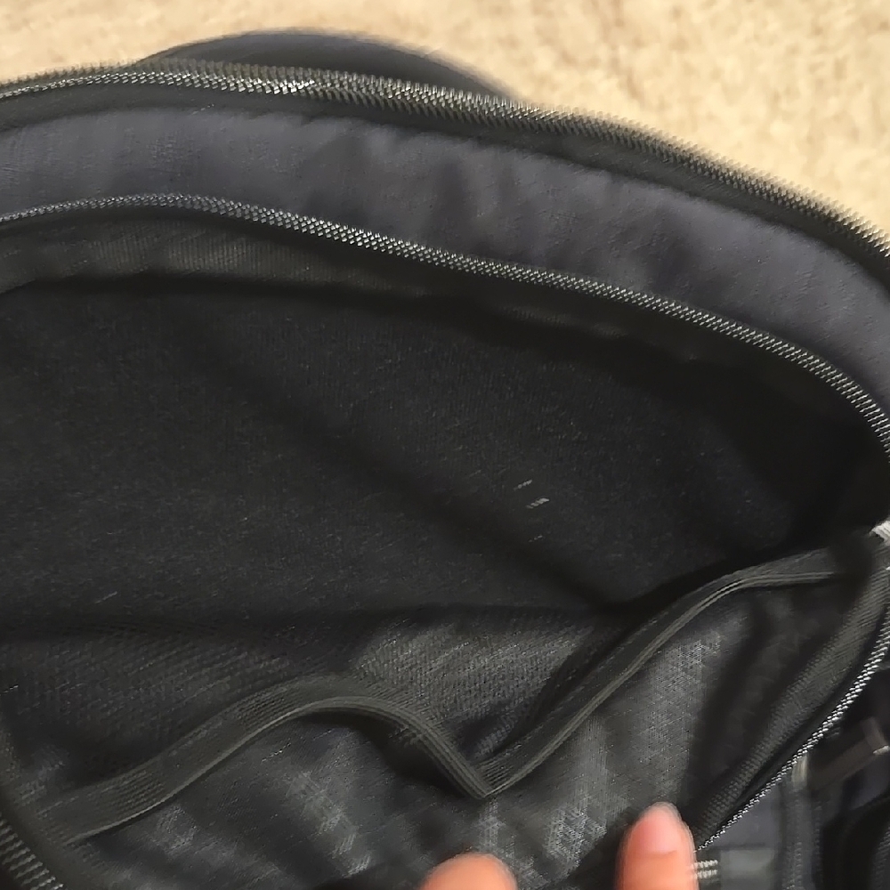 Samsonite Gray Backpack - Picture 8 of 17